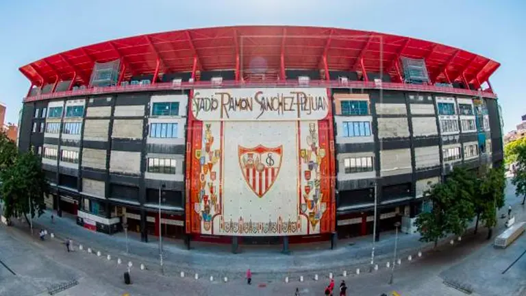 El estadio de fútbol sevillano Ramón Sánchez Pizjuán. EFE
