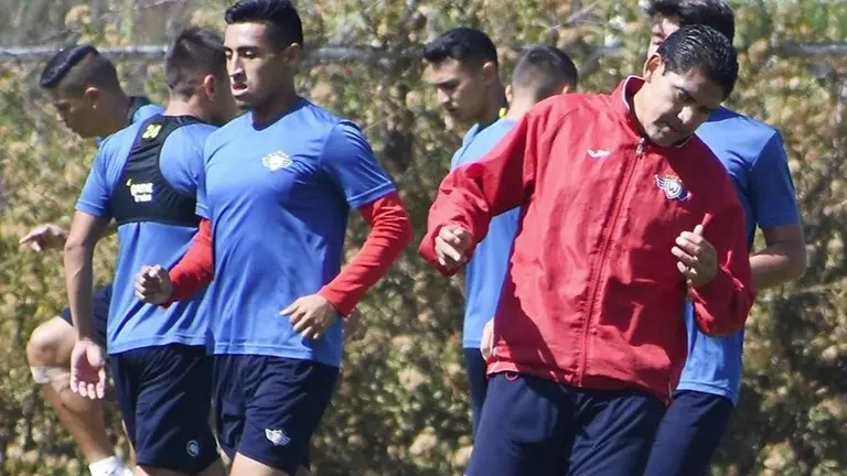 Los jugadores de Wilstermann, durante una sesión de entrenamiento. ARCHIVO