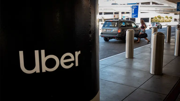 La amenaza de Uber con irse de California es uno de los clics tecnológicos de la semana en América.