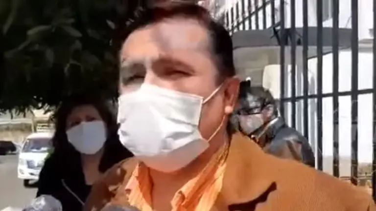 Robert Blanco, durante una conferencia de prensa. Captura de video Futbolman&iacute;a