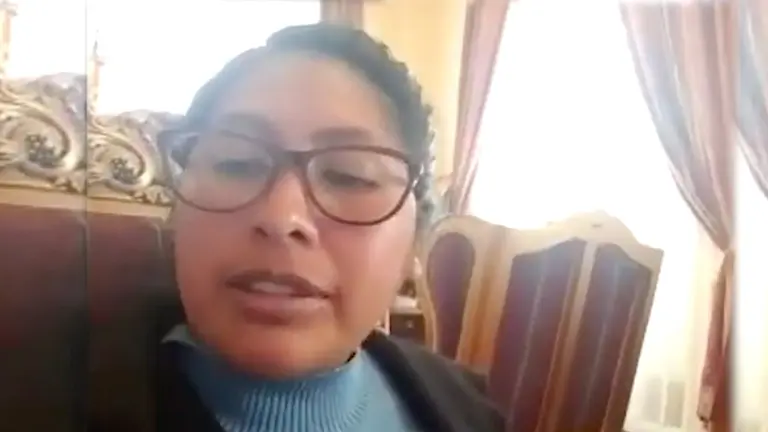 La presidenta del Senado, Eva Copa, durante una entrevista con el programa Buena Noche de OPINI&Oacute;N.