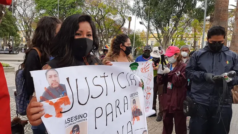 Exigen justicia por la muerte de Lorena Paredes, la joven que fue encontrada sin vida con un disparo en el pecho, en febrero de este a&ntilde;o. FOTO: Archivo