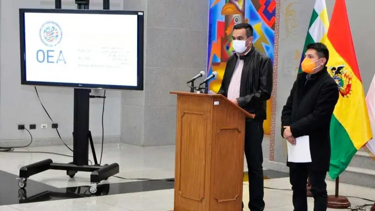 El ministro de la Presidencia, Yerko N&uacute;&ntilde;ez en conferencia de prensa. ABI