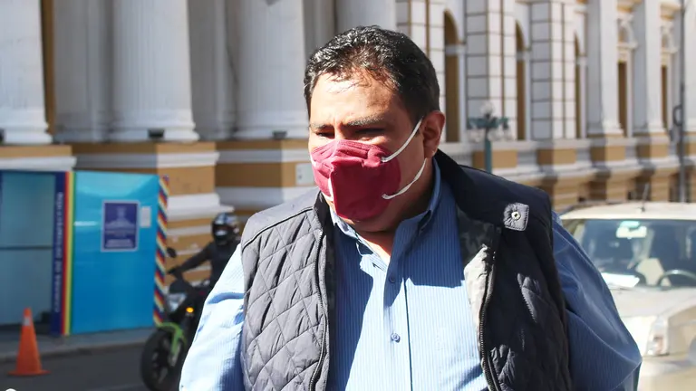 Amilcar Barral en contacto con la prensa. Peter Luna S.