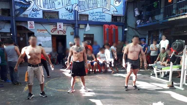 Competencia de fisicoculturismo al interior de un penal. GENTILEZA