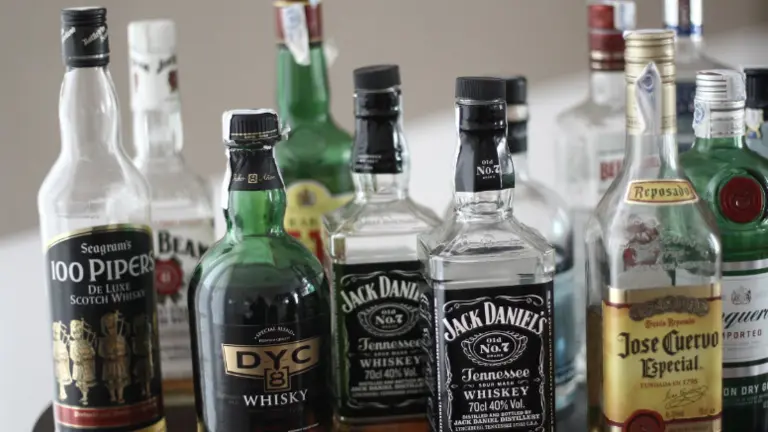 Una imagen referencial de las bebidas alcoh&oacute;licas. Facebook