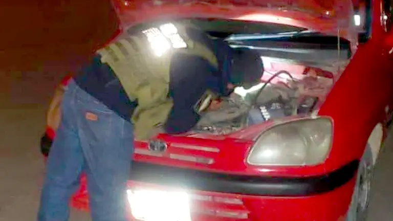Efectivos recuperan una movilidad. Frecuencia Policial Cochabamba