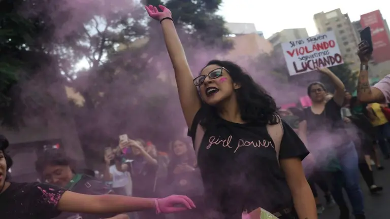 Marcha feminista en Ciudad de M&eacute;xico. EFE