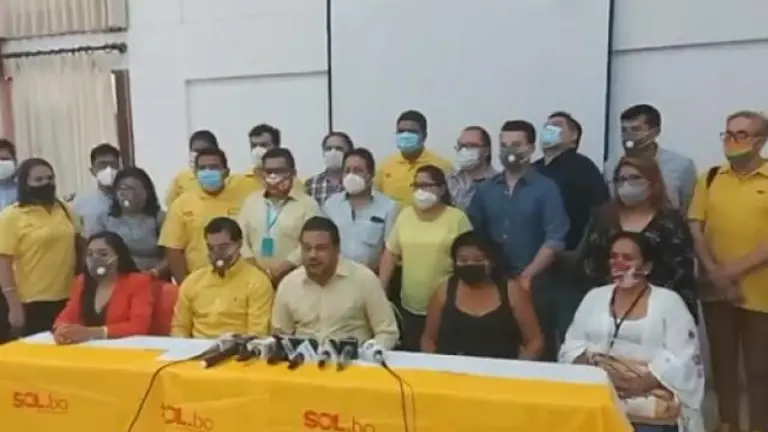 El alcalde y l&iacute;der de Sol.bo, Luis Revilla, en la conferencia de este viernes en Santa Cruz. Oxigeno