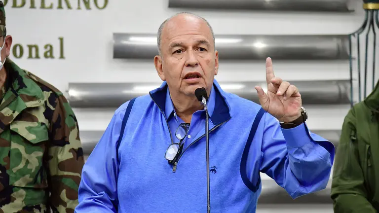 El ministro de Gobierno, Arturo Murillo, en conferencia. ABI