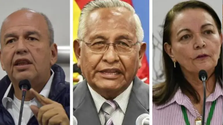 Arturo Murillo, V&iacute;ctor Hugo C&aacute;rdenas y Eidy Roca, los ministros citados. Ox&iacute;geno