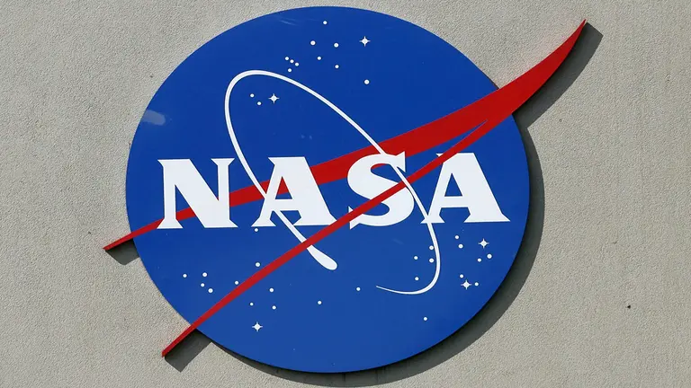 Frontis de la NASA con su logo. EFE