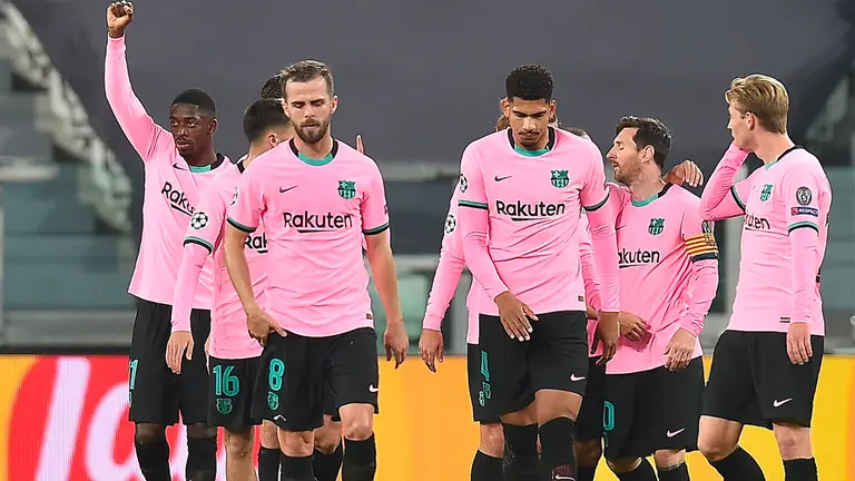 El Barça y Messi mandan en Turín. EFE