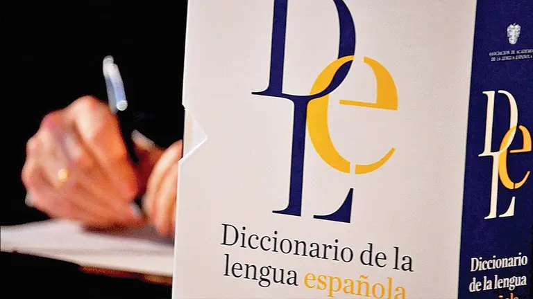 Imagen del diccionario de la lengua espa&ntilde;ola. El Universal