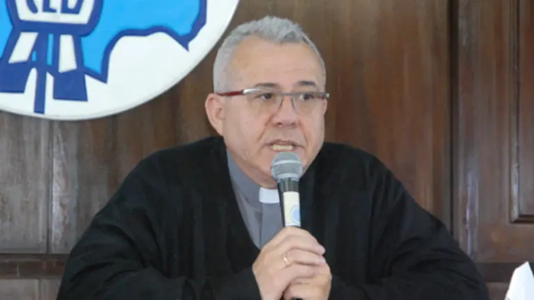 Jos&eacute; Fuentes, Secretario General Adjunto de la CEB.