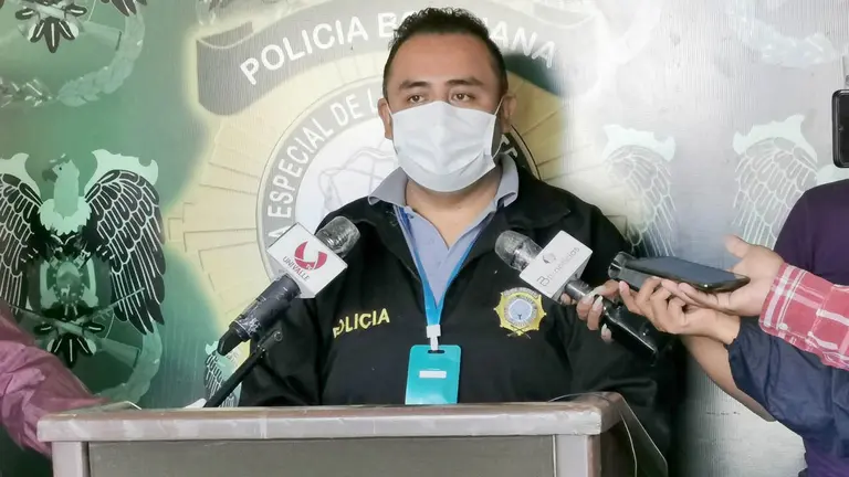El vocero de la FELCC, Alexander Vargas, durante una conferencia de prensa. Mariela Cossío