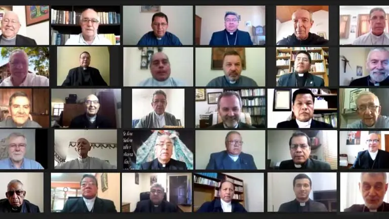 Una imagen de la sesi&oacute;n virtual de la reuni&oacute;n de los obispos del pa&iacute;s. ERBOL