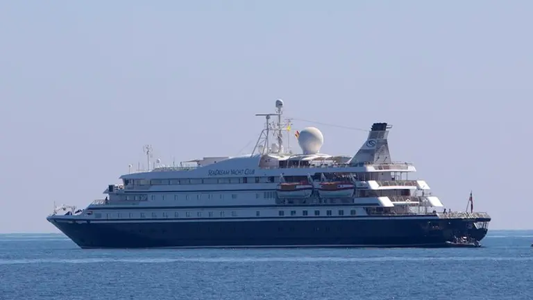 Imagen referencia de un crucero de lujo. EFE