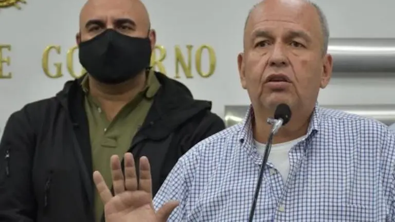 El exministro Arturo Murillo (d) y el exviceministro Javier Issa. Oxigeno.bo