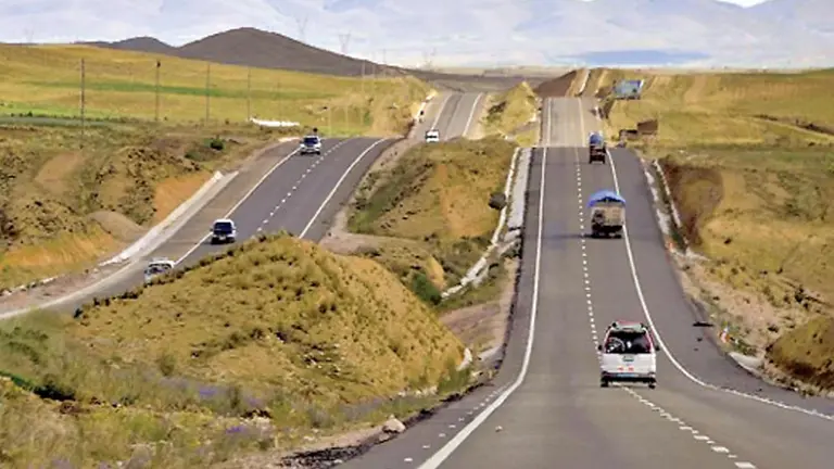 La carretera hacia el occidente del país es una de las más vulnerables a los accidentes de tránsito. Archivo
