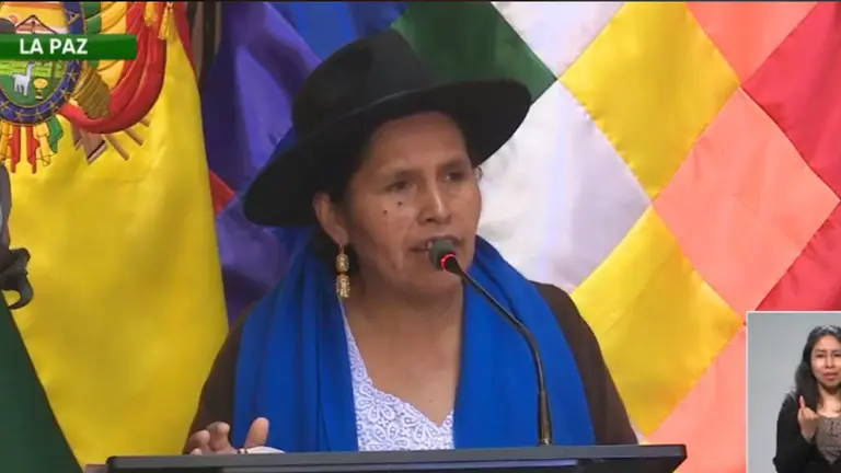 La ministra de Culturas, Sabina Orellana, en el acto de reapertura de dicha cartera de Gobierno.