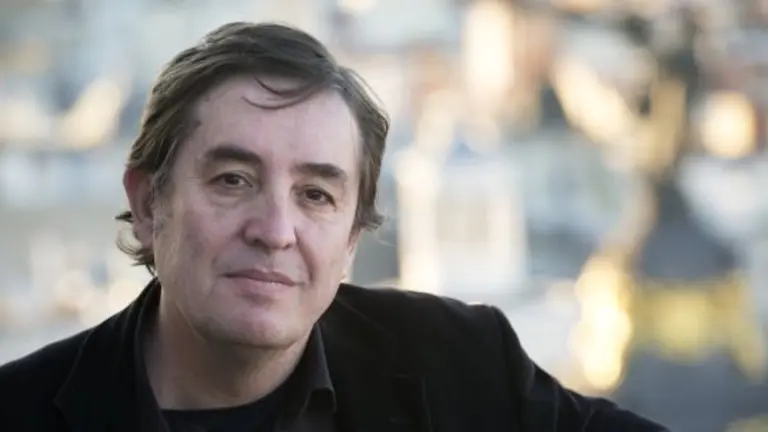 El poeta y director del Instituto Cervantes, Luis Garc&iacute;a Montero. EL PA&Iacute;S