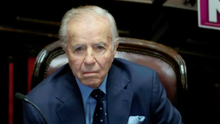 Fotografía de archivo fechada el 19 de diciembre de 2018 que muestra al expresidente argentino Carlos Saúl Menem. EFE