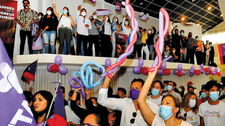 El acto de presentación de la alianza Súmate. NOÉ PORTUGAL