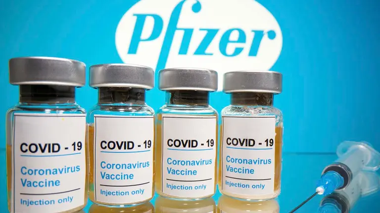 Imagen referencial de las vacunas de Pfizer. EL PA&Iacute;S