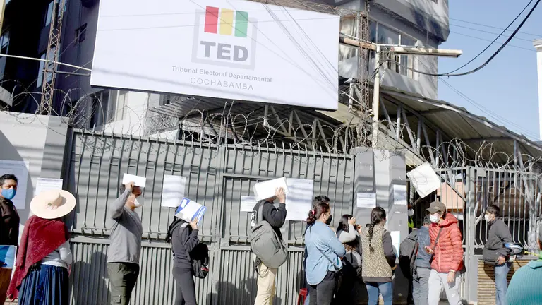 El frontis del Tribunal Electoral Departamental (TED) de Cochabamba. ARCHIVO