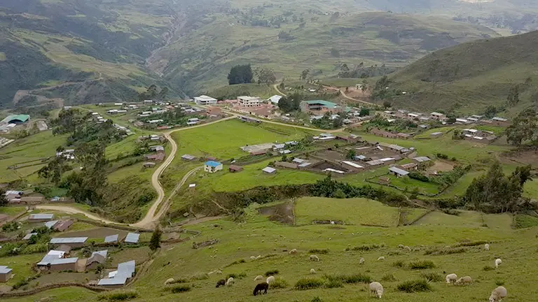 Cocapata, municipio que es parte la zona Andina de Cochabamba. ARCHIVO