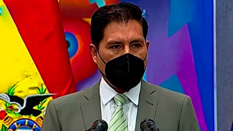 El ministro de Salud y Deportes, Jeyson Marcos Auza Pinto Captura