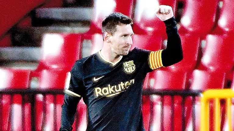Lionel Messi con la camiseta del Barça./ EFE