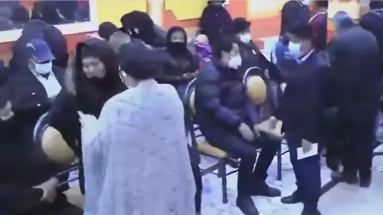 Captura de video de la c&aacute;mara en el velorio de Felipe Quispe. Captura