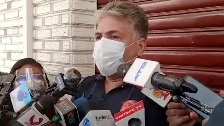 El director de Diprove, Yuri Tapia, durante la conferencia de prensa. RKC
