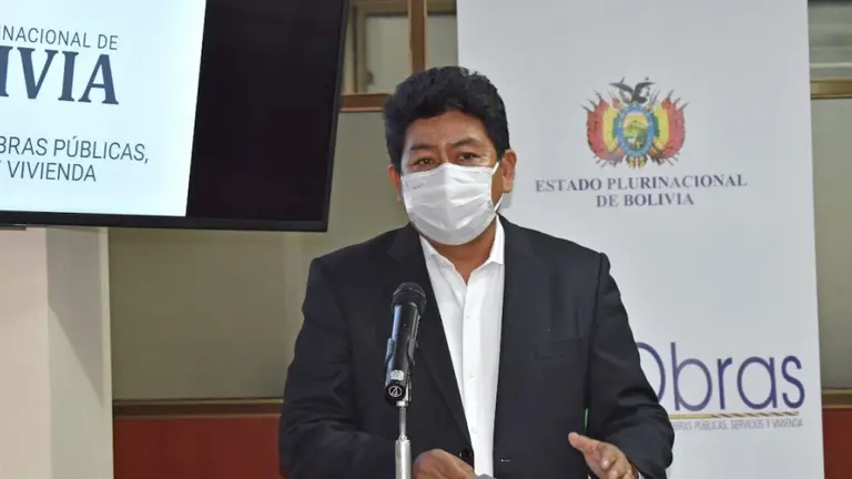 El ministro de Obras P&uacute;blicas, Servicios y Vivienda, Edgar Monta&ntilde;o.