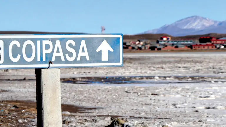 Una vista del salar de Coipasa en Oruro.     ARCHIVO
