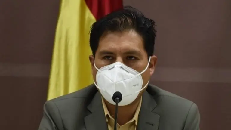 El ministro de Salud, Jeyson Auza.