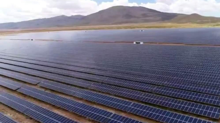 La planta de energ&iacute;a solar, en Oruro.