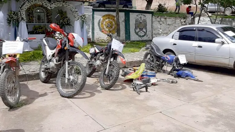 Foto referencial de motocicletas recuperadas por Diprove. OPINIÓN