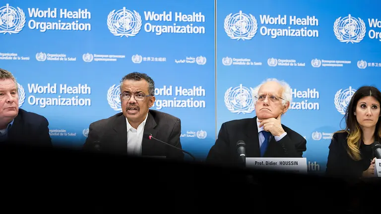 Directorio de la OMS en conferencia de prensa. EFE