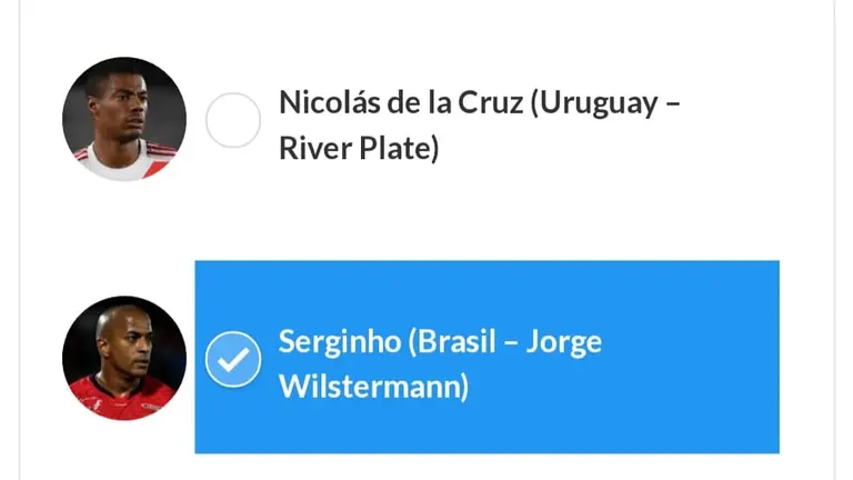 Serginho comparte terna con el uruguayo Nicol&aacute;s de la Cruz, de River. Captura