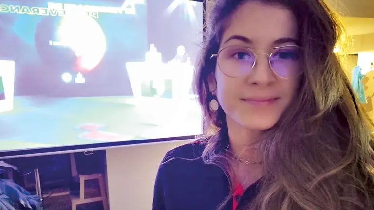 Camila  Velazco,  la boliviana que pasó de mirar las estrellas a conocer Marte. CORTESÍA