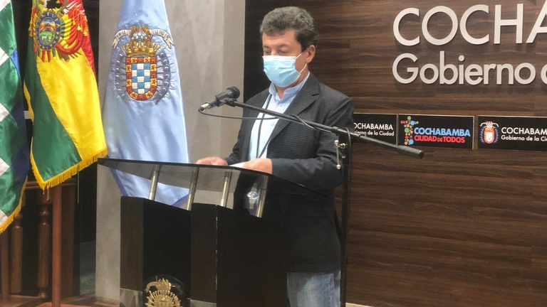 El asesor general de la Alcald&iacute;a, &Aacute;lex Contreras. ALEJANDRO ORELLANA