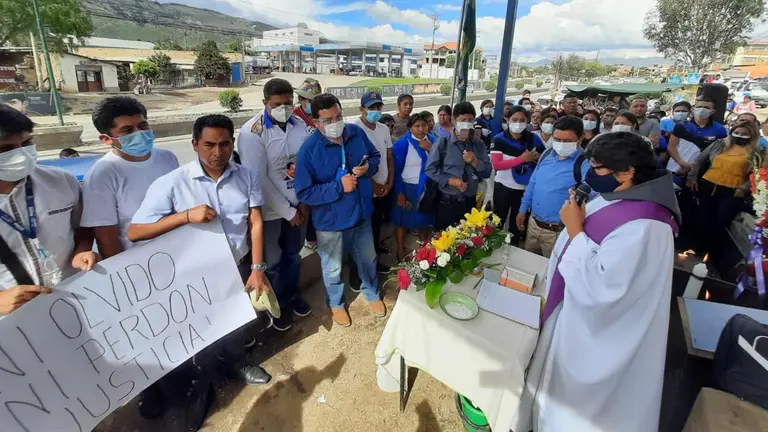 Recuerdan a víctimas de Huayllani con una misa, en Sacaba. OPINIÓN