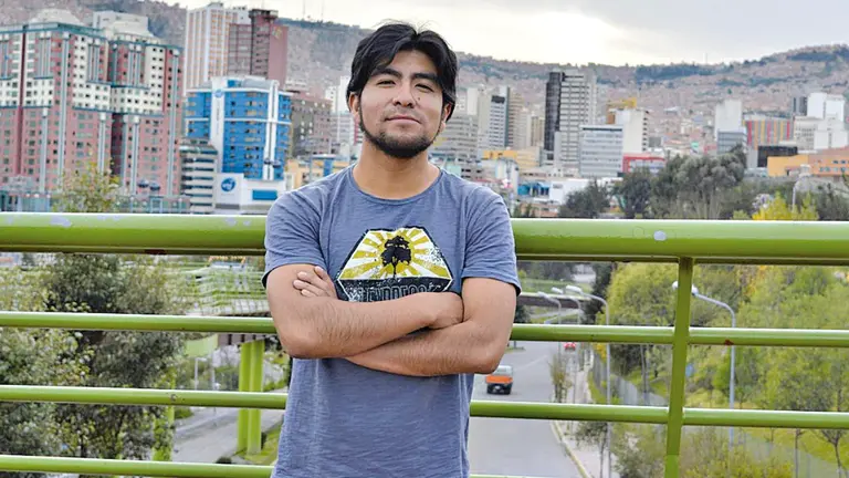 El escritor paceño Gabriel Mamani Magne. CORTESÍA