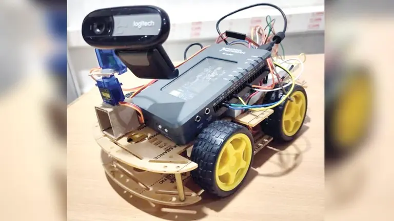El pequeño robot creado en la India.           Tendencias21