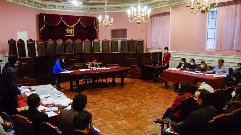 Arranca audiencia cautelar contra exministro Characayo. ABI