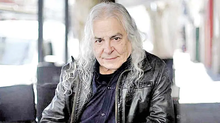 El histórico e influyente baterista argentino Rodolfo García.  INDIEHOY