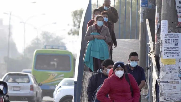 Las bajas temperaturas que comenzaron a sentirse en Cochabamba. DICO SOLÍS.